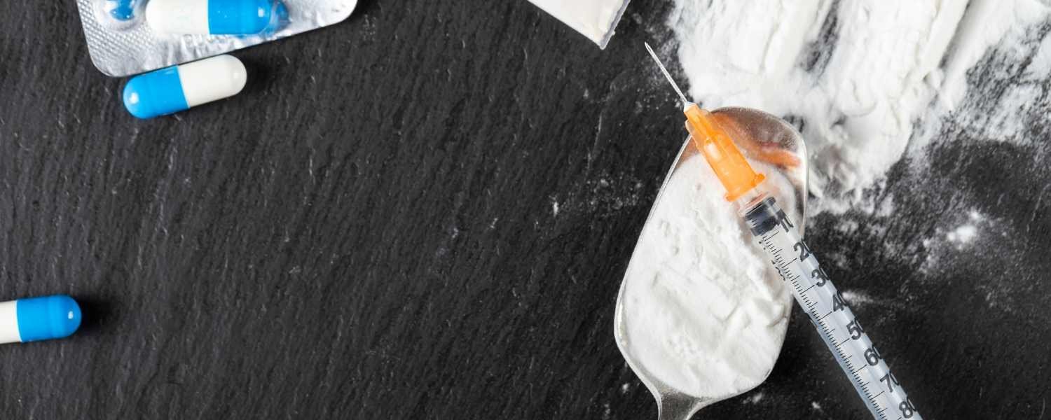 What are the signs of drug use? 